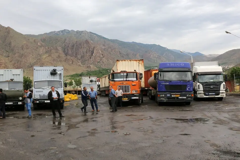 درخواست نماینده مجلس: به موضوع تخصیص سوخت کامیونداران کشور رسیدگی شود