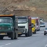 عبور رانندگان کامیون از یک جاده پرتردد به مدت ۳ ماه ممنوع شد + جزئیات